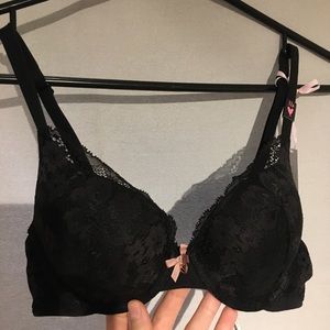 Victoria’s Secret Perfect Shape 32B Push-up Bra